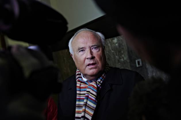 Kursmanipulation__D_899108y