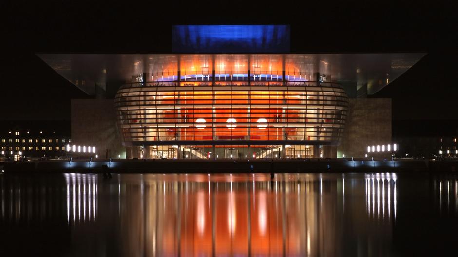 dda4e4fc755f43a3ad6debdddf783773_Operahuset_naer