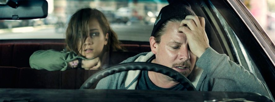 comeback_anders_w_berthelsen_og_sarah_sofie_boussnina_fotograf_martin_dam_kristensen_1200x450