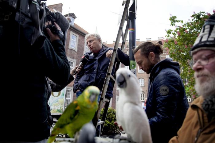 20150529-205840-100012