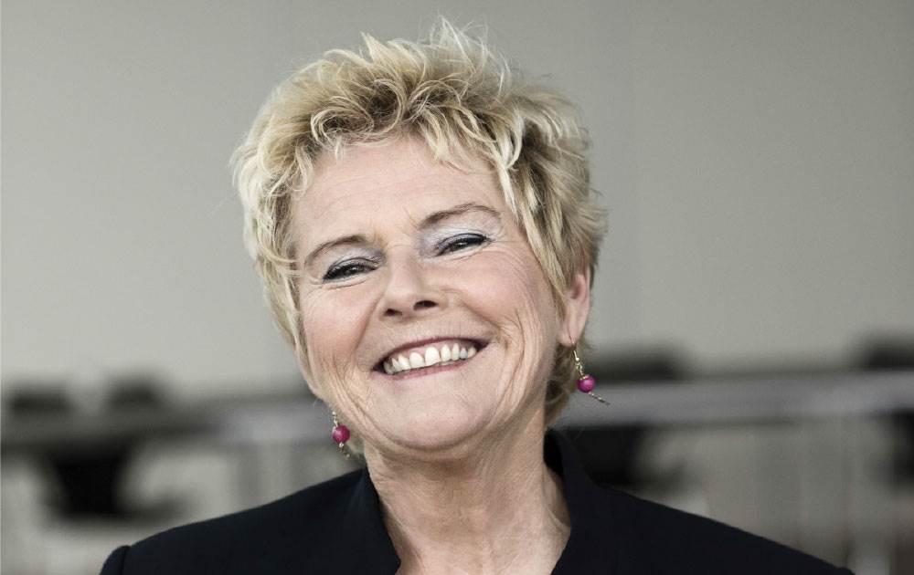 77509564a7304642a06009a026b28e01